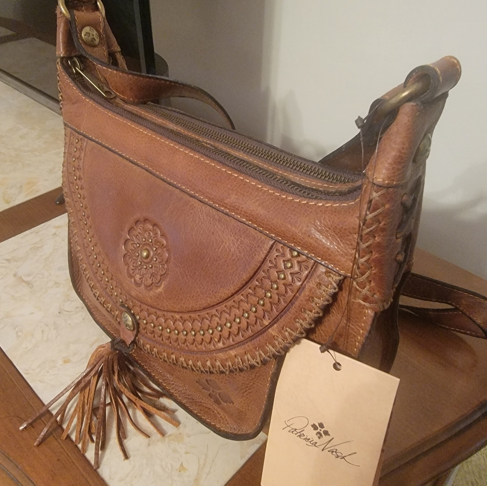 Patricia Nash Camila Crossbody w/Tags Unused - Picture 2 of 3